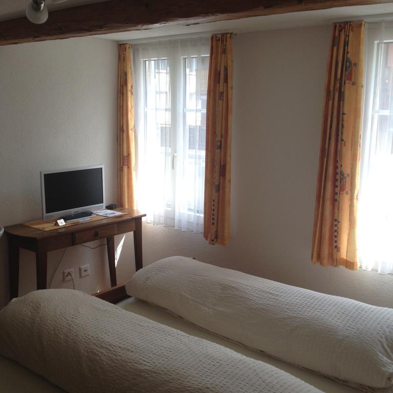 Hotel Sternen Sisikon Exteriör bild